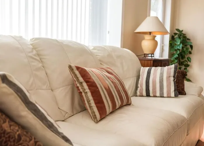 Apartment Cosy & Bright Semi-detached House