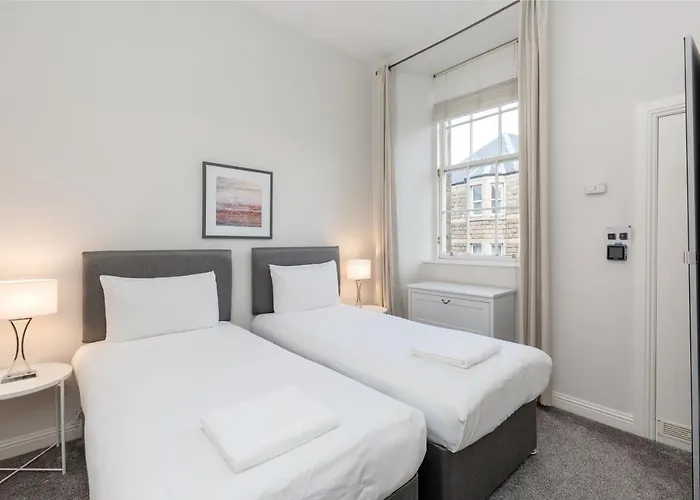 Southside By Destination * אדינבורו