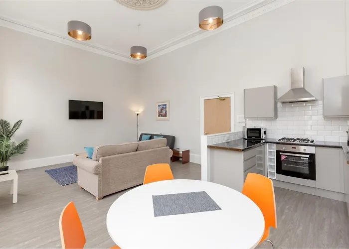 Southside By Destination אדינבורו