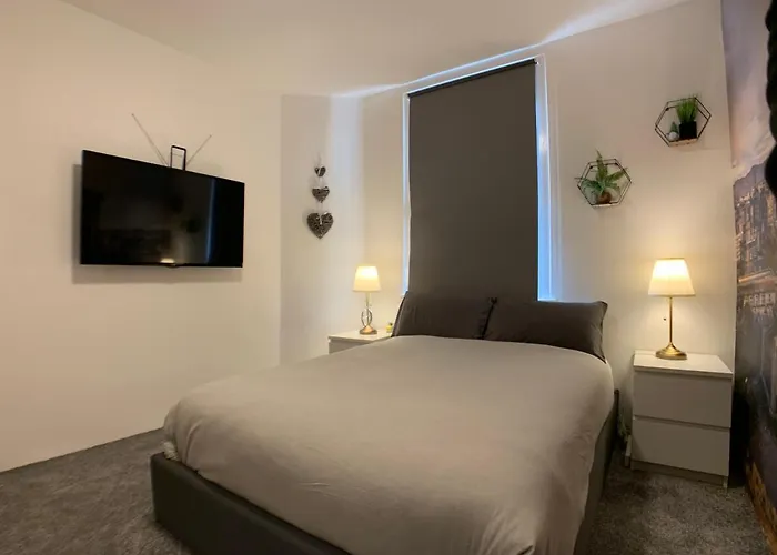 Maria- Bright And Modern Center . Daire