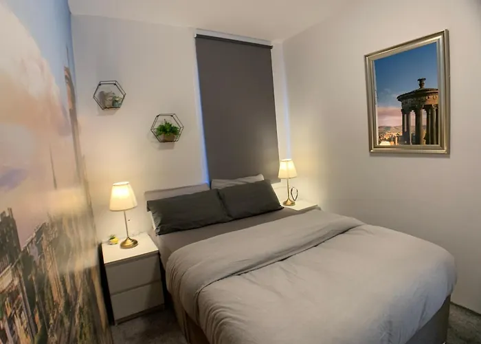 Maria- Bright And Modern Center . Daire