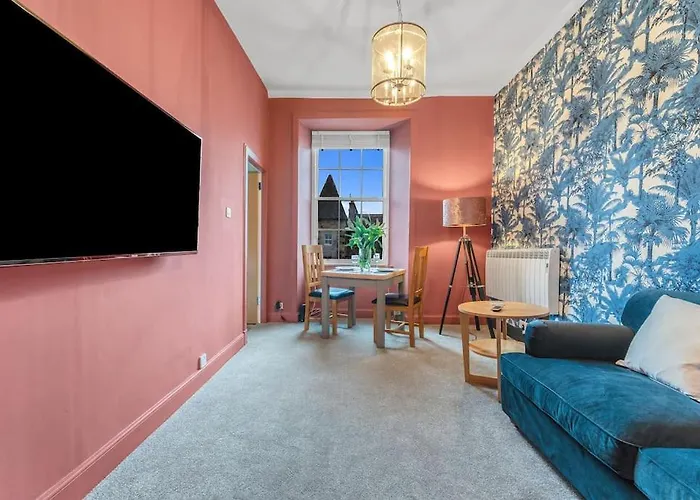Boutique Modern Royal Mile Sleeps 4 * Edinburgh