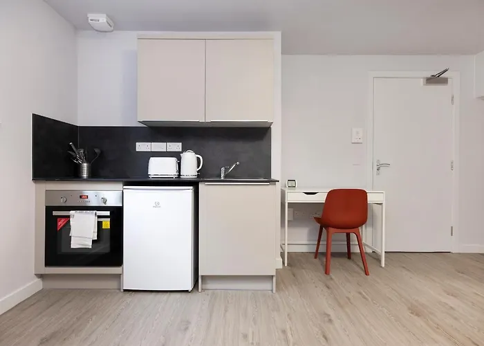 Altido Elegant Near The Meadows