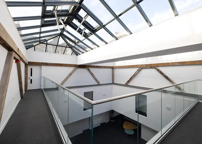 דירה Altido Elegant Near The Meadows *