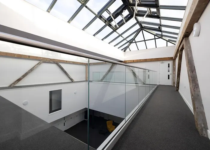 דירה Altido Elegant Near The Meadows *