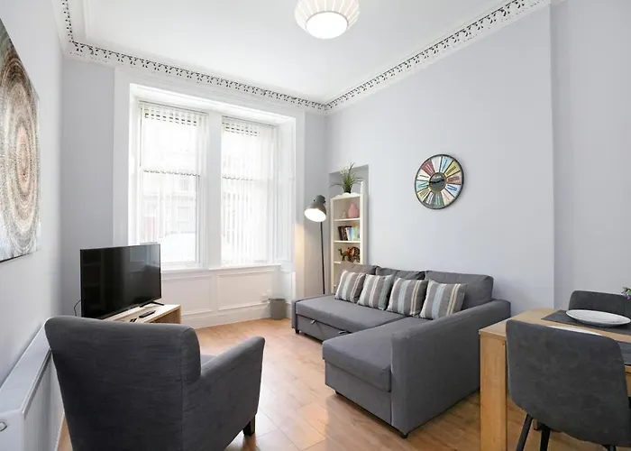 Modern Sleeps 6 Appartement