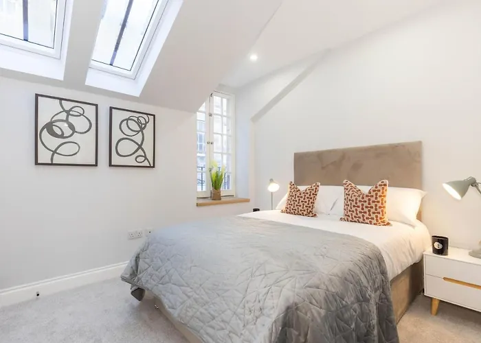 Holiday home Dragon - Yukina - 2 Bed Centre House With Garden Edinburgh