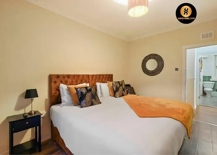 4 Bedrooms By Sensational Short Lets & Serviced דירה