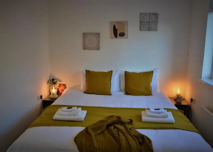 Peaceful, Lovely And Modern, Entire House