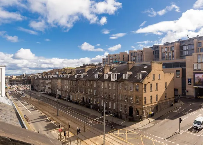 York Place By Destination Edinburgh