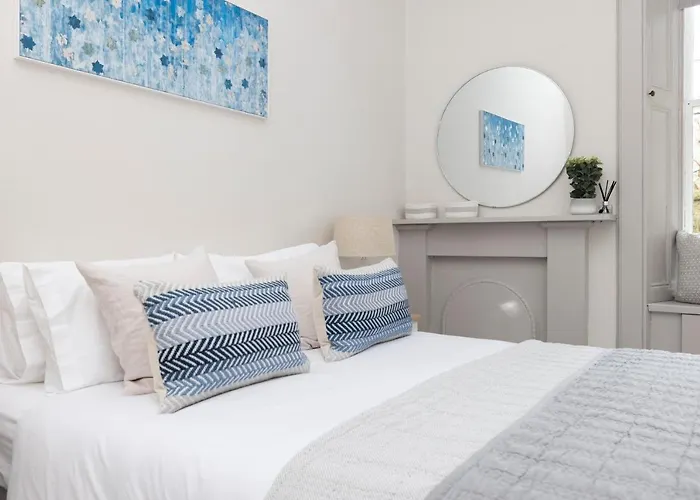 Stylish 3-bedroom Getaway *