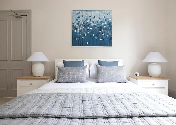 Stylish 3-bedroom Getaway