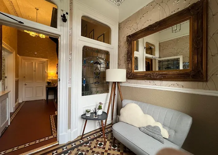 招待所 Gladstone House 4*