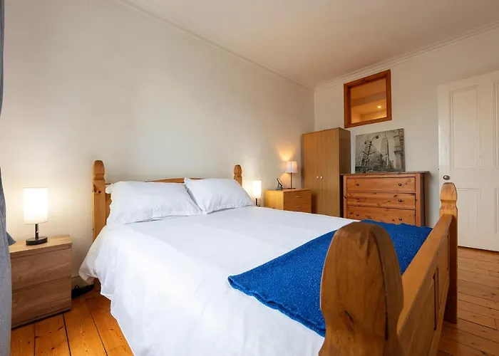 Apartment Cosy Quiet Traditional Floor With Stunning Views Edinburgh