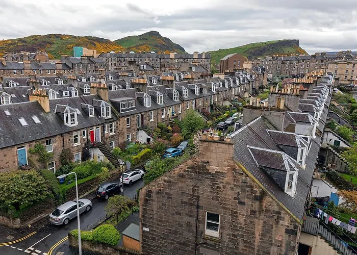 Cosy Quiet Traditional Floor With Stunning Views Apartment Edinburgh