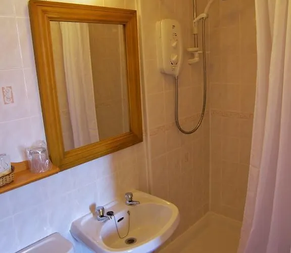 Oda ve Kahvaltı Ardleigh House 3*