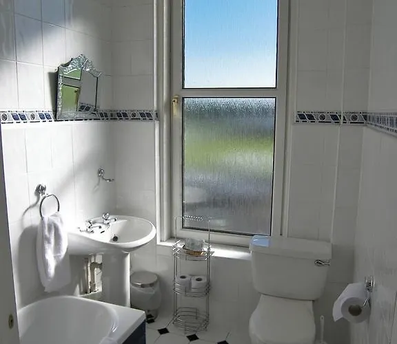 Oda ve Kahvaltı Ardleigh House 3*