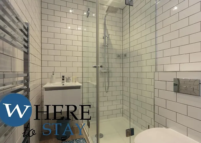 Stylish 2bed Underneath Castle Édimbourg