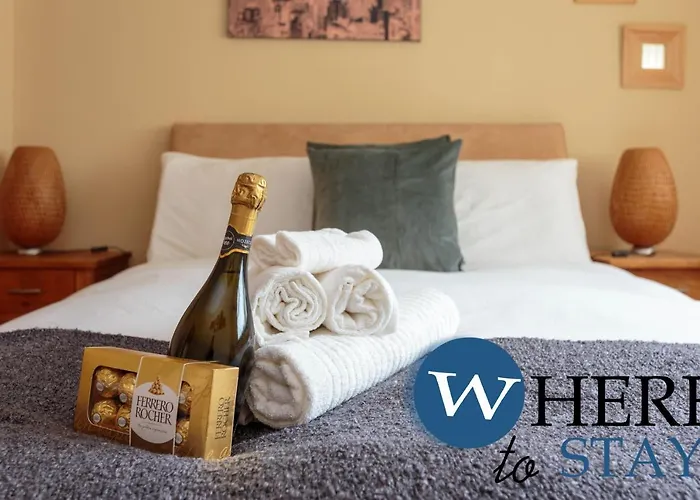 Lovely By The Hillwood Park-free Parking * Edinburgh