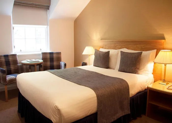 Royal Scots Club 3*