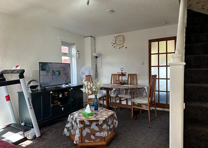 Peaceful Private With Free Parking And Wifi 아파트 에든버러