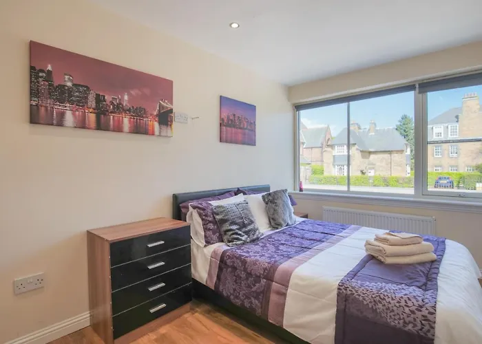 Apartament Stylish Modern Newly Built 15 Min From Centre