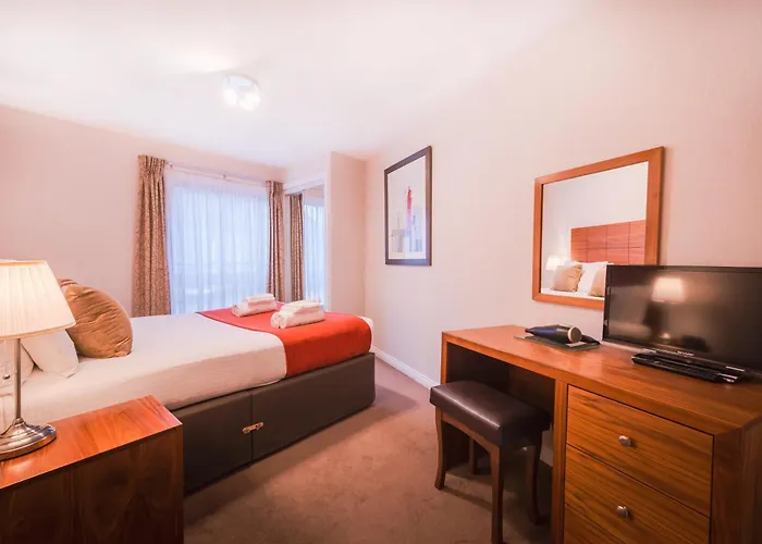 The Knight By Mansley 4*