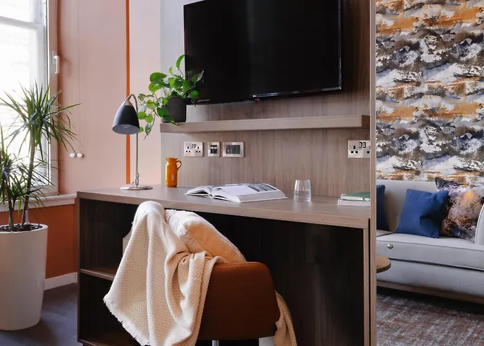 Heeton Concept Queen Street 4* Edynburg