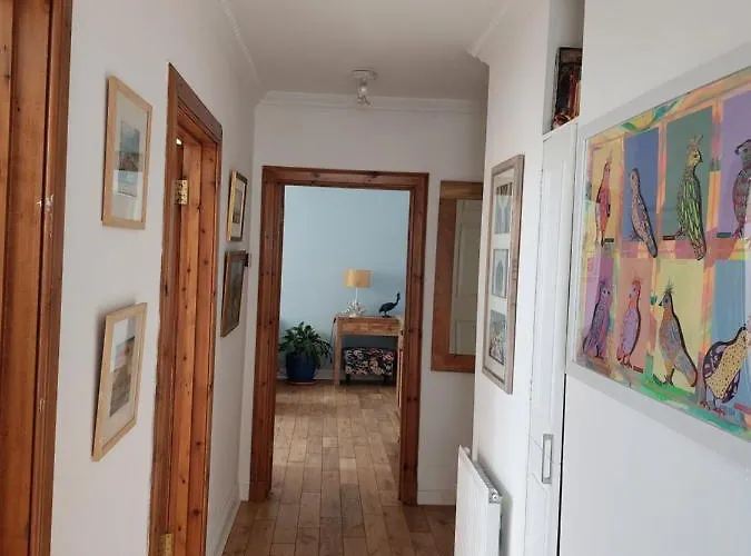Portobello Charming Seaside 3-br Apartment