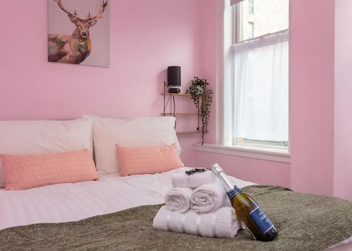 アパート Warm 1bed Flat Leith Walk エディンバラ