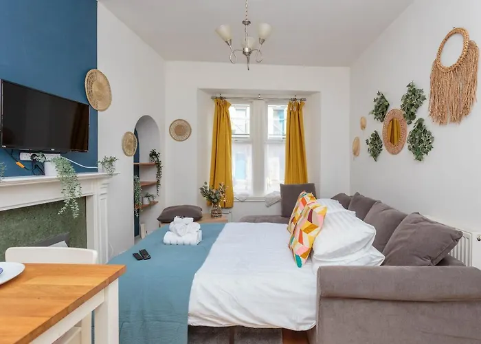 アパート Warm 1bed Flat Leith Walk