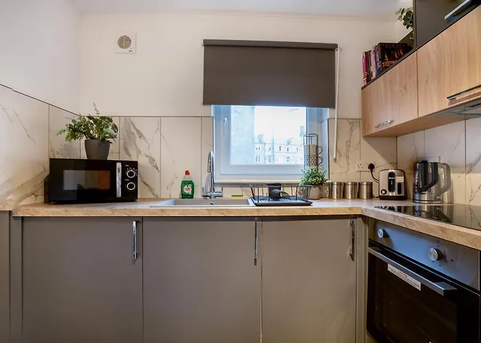 شقة Modern 2bed Apartment-free Parking *