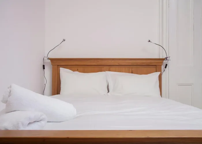 My Meadows, Centre Apartment, Sunny&spacious