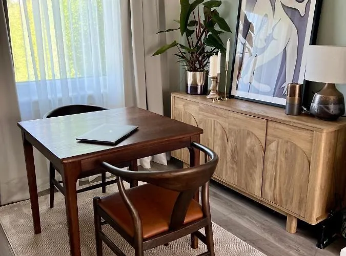 House With Garden And Parking 15 Min To Center *