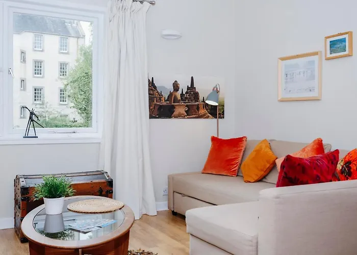 2-bedroom Old Town Edinburgh