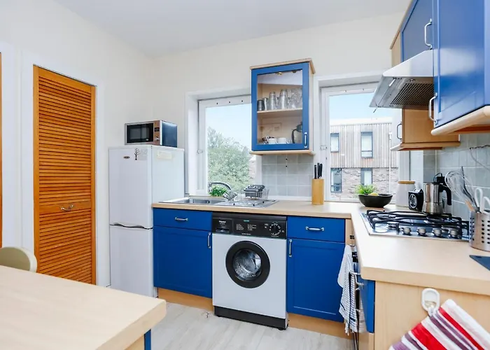 2-bedroom Old Town Apartment