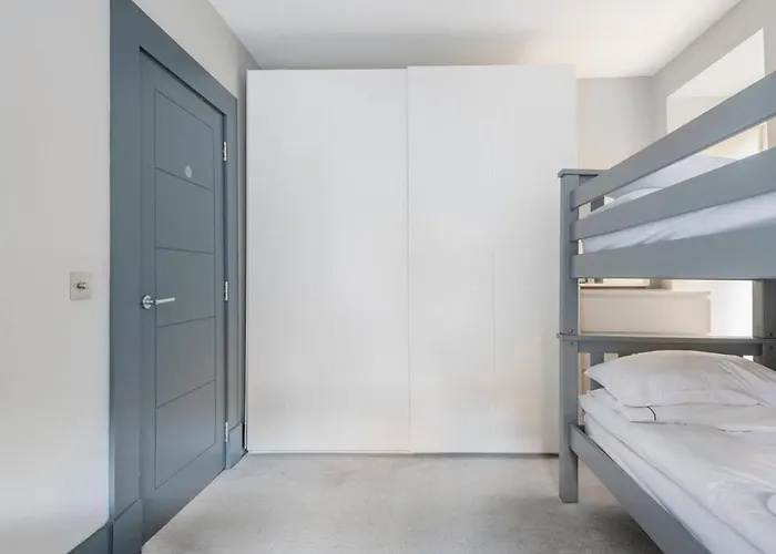 Appartement Immaculate 3 Bed With Private Entrance In Inverleith *
