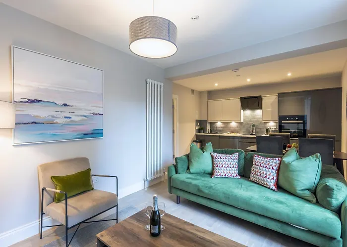 Dragon - Centre 2 Bed * Edinburgh