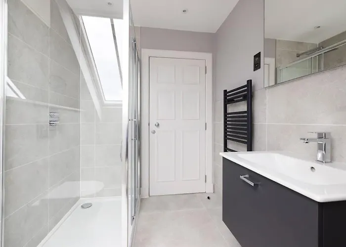 Dragon - Centre Castle View 1 Bed شقة