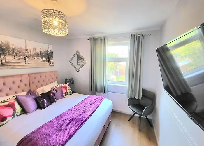 4 Bedrooms By Sensational Short Lets & Serviced