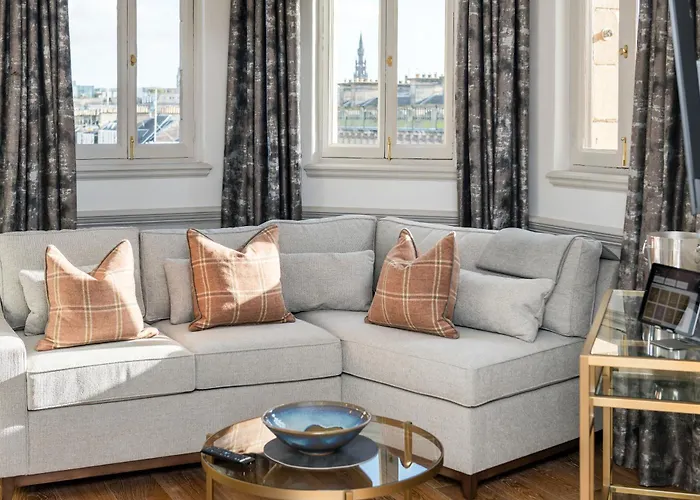 Righ Residences - George Street Edinburgh