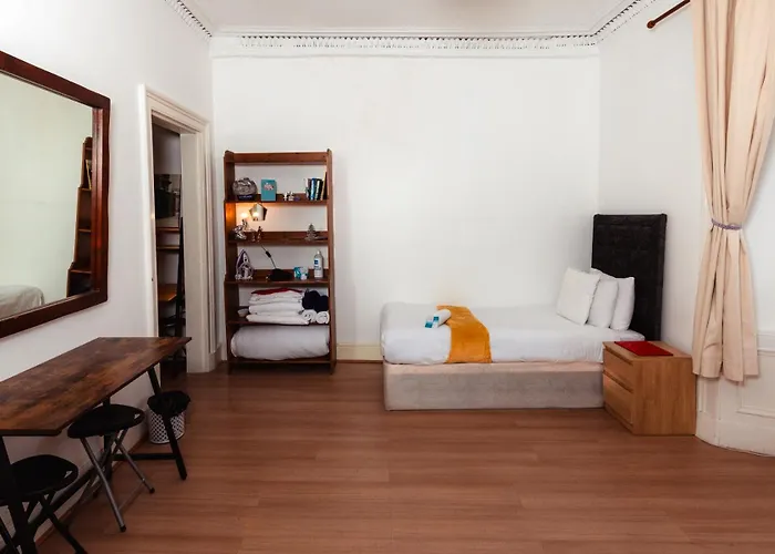 דירה Desirable By The Centre