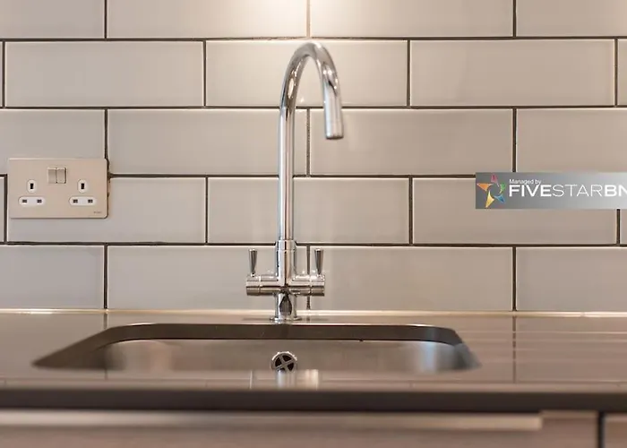 Апартаменты Cool Urban With Stunning Castle Views Эдинбург