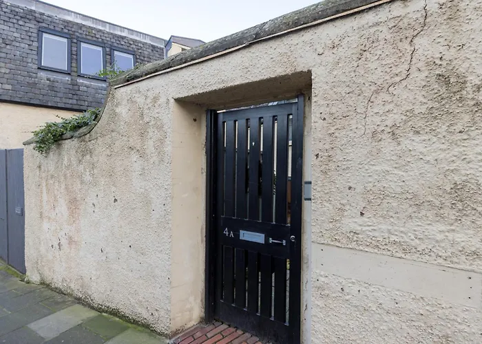 度假居 The Albany Lane *