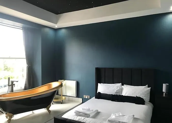 דירה Spacious Modern Centre Castle Views *