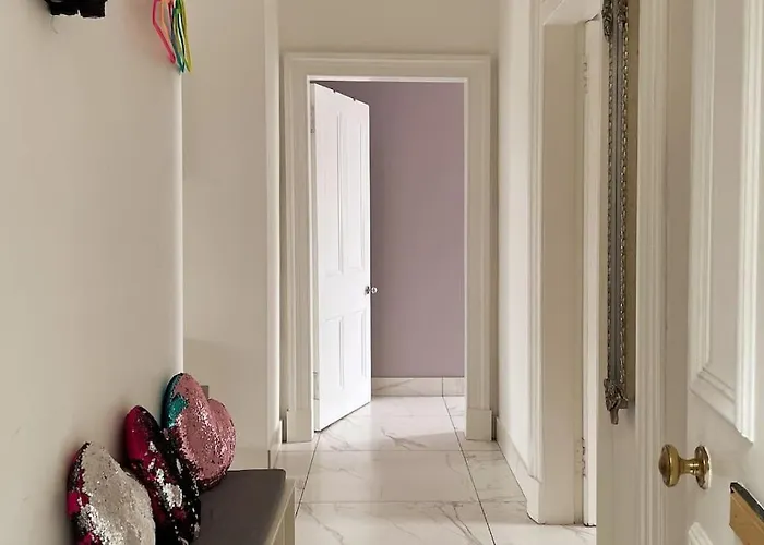 דירה Spacious Modern Centre Castle Views אדינבורו