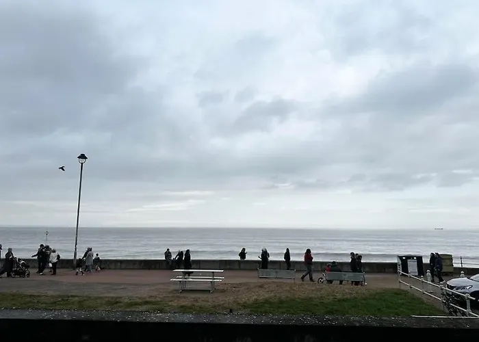 The Porty House アパート