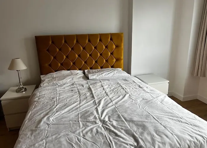 Spacious Penthouse Daire Edinburgh