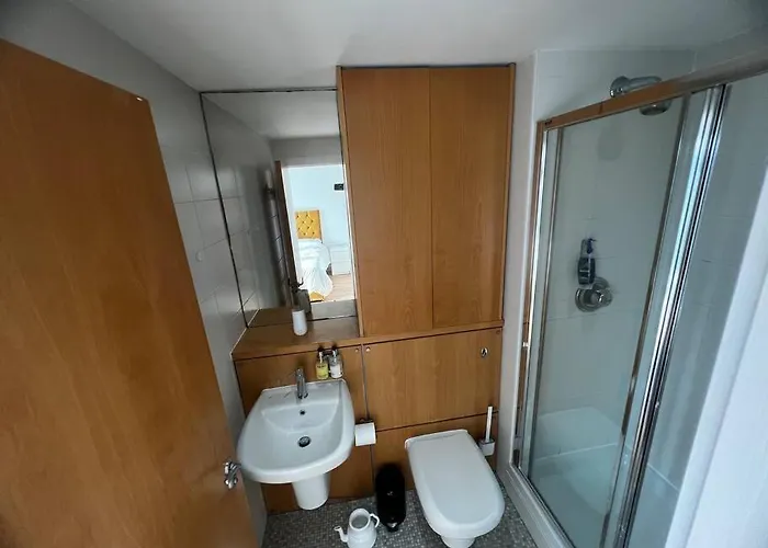 Spacious Penthouse Edinburgh