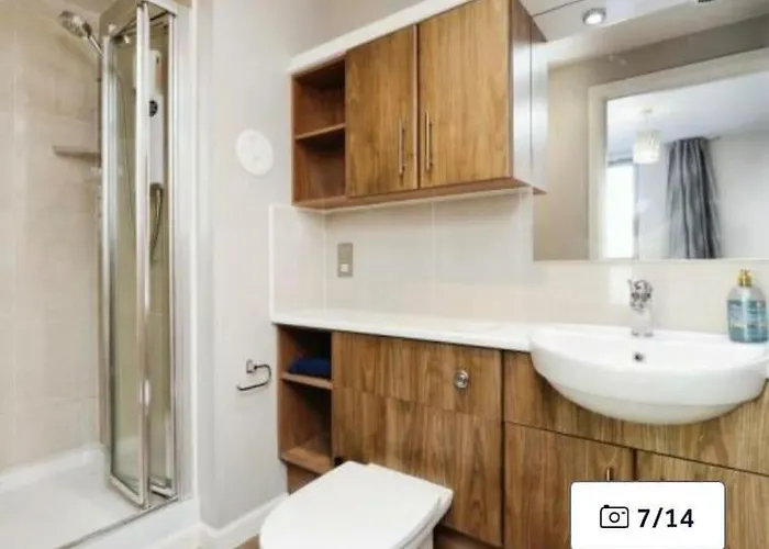Apartman Modern 2 Bedrooms & Two Bathrooms *